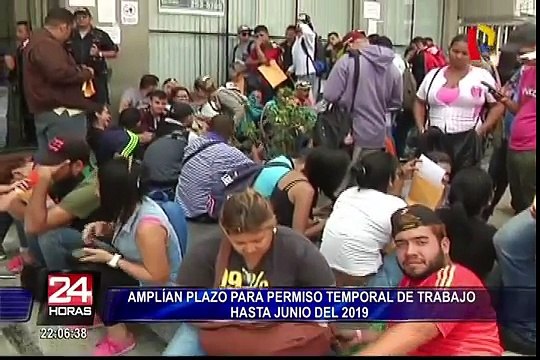 Ciudadanos venezolanos pasarán la noche formando largas colas en Migraciones
