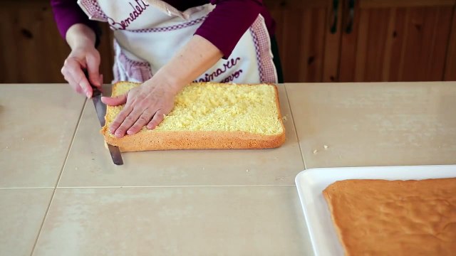 TORTA MIMOSA Ricetta Speciale Dedicata alle Donne - Italian Mimosa Cake Recipe
