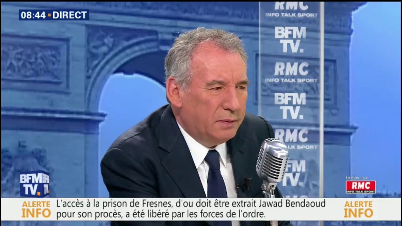 Radicalisation en prison: Bayrou veut "séparer les courtes peines des longues peines"