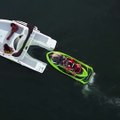Un bateau / Jet ski incroyable... Belle invention pour les vacances en mer