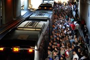 Metrobüs Kullanan Yolcu Sayısı 2017'de 22,4 Milyon Arttı