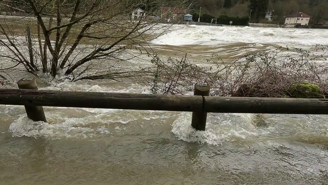 Besançon : la crue du Doubs en vidéo