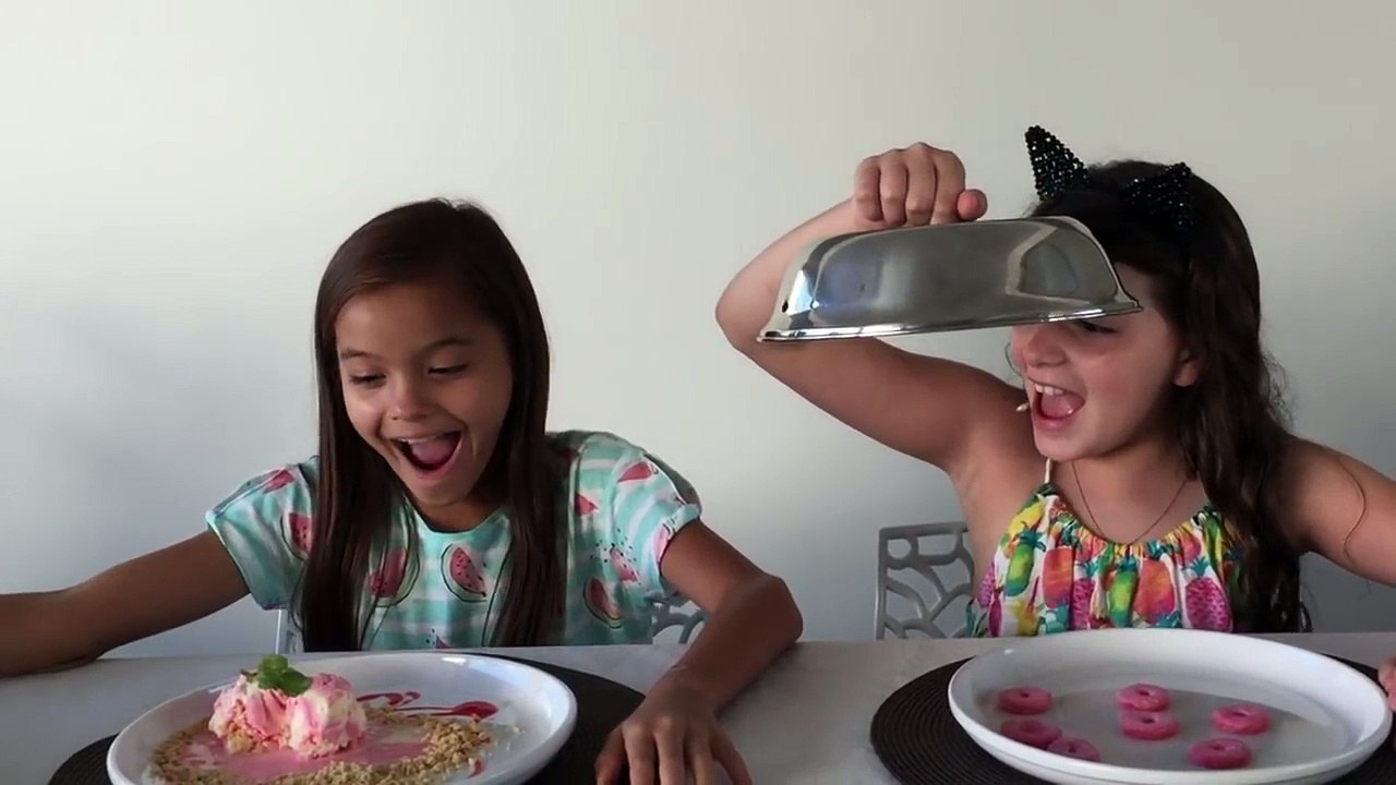 BALAS FINI VS COMIDA DE VERDADE - EDIÇÃO MELHOR CHEF!