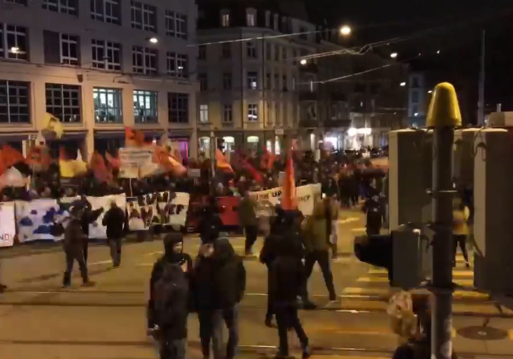 Anti-Trump Demonstrators Rally in Zurich Ahead of US President's Davos Visit