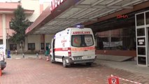 Kilis Yaralanan 2 Türk Askeri Kilis Devlet Hastanesi'ne Getirildi