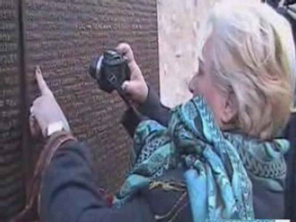 GUERRE D'ALGERIE : AU PIED DU MUR !!!