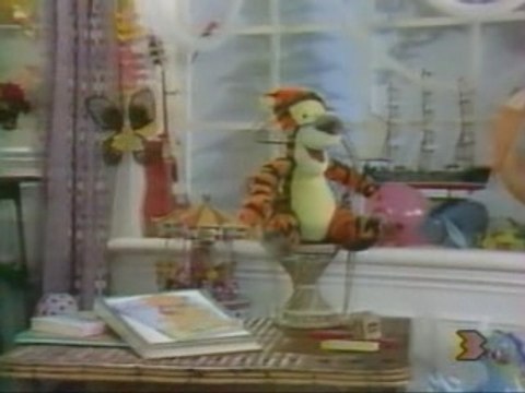 Generique winnie l'ourson avec jean rochefort