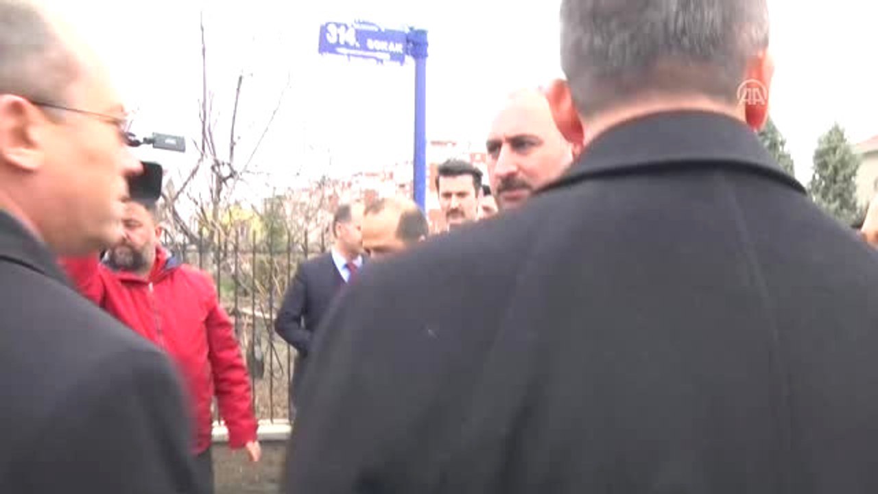 Adalet Bakanı Gül'den Şehit Ailesine Taziye Ziyareti