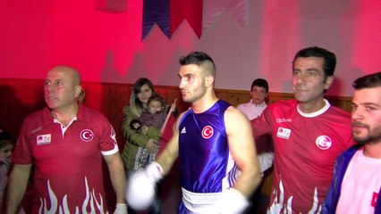 DÜNYA BOKS ŞAMPİYONLARININ GECESİ SUNUM NACİ AHISKALIOĞLU