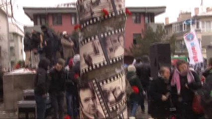 Uğur Mumcu Ölümünün 25.yılında Evinin Önünde Anıldı
