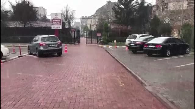 Avrupa Yakası'nda Kar Yağışı Etkili Oluyor