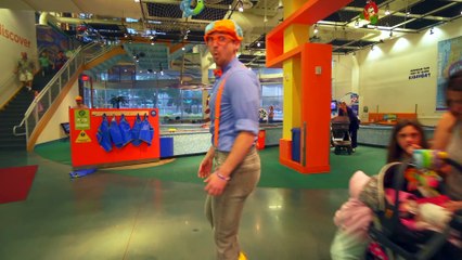 Blippi Plays at the Children's Museum - Learn Colors for Toddlers