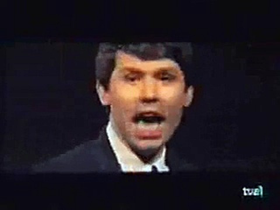 Cierro mis ojos - digan lo que digan - raphael