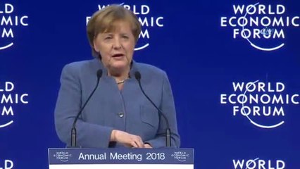 Merkel, Trump'ı Hedef Aldı