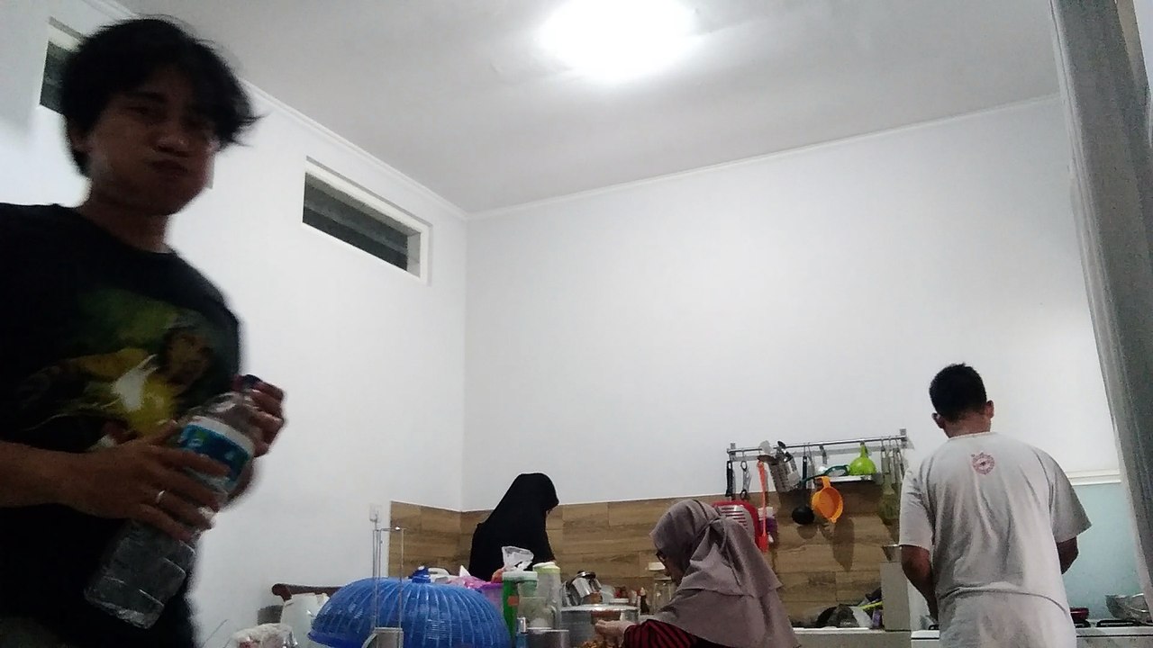 FUNNY PRANK - Kitchen