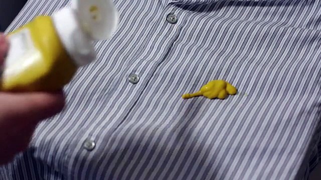 OVO ĆE VAM OLAŠATI ŽIVOT! HITNO NABAVITE PJENU ZA BRIJANJE: Niste ni znali da je ovako možete koristiti