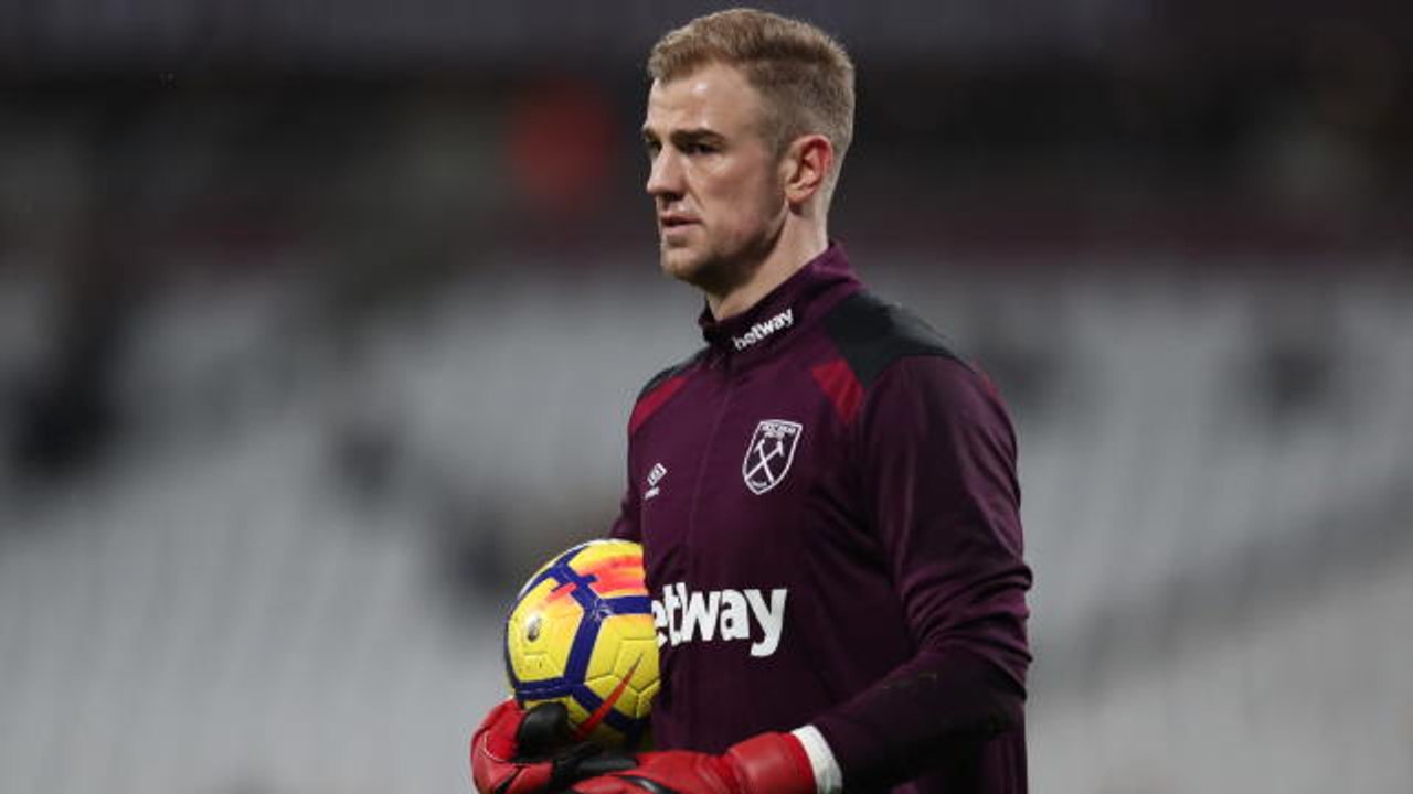 Southgate admits to England goalkeeping headache