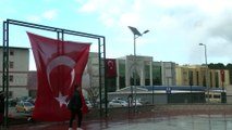 Zeytin Dalı Harekatı'na üniversiteden bayraklı destek - YALOVA