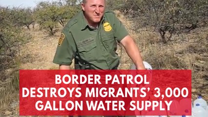 Скачать видео: Arizona Border Patrol agents destroy water to prevent migrants from surviving desert crossing journey