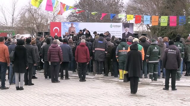 Uğur Mumcu adına yaptırılan heykel törenle açıldı - ANKARA