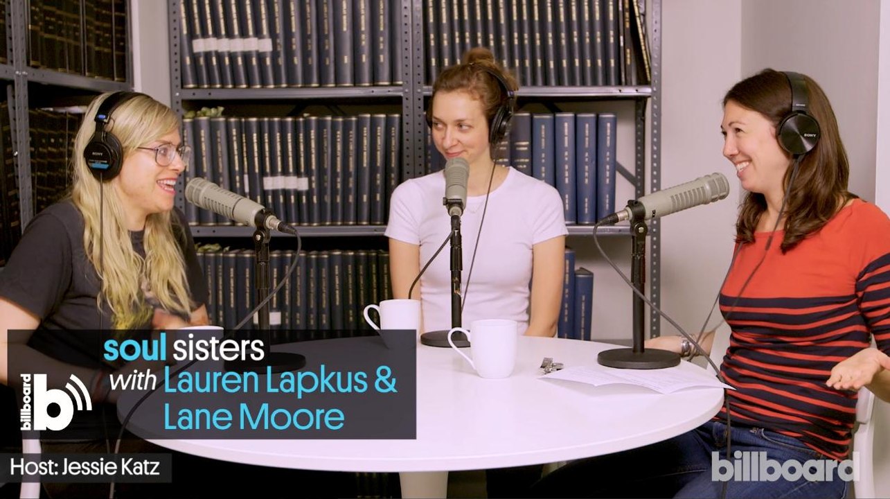 Lauren Lapkus & Lane Moore Talk About Why They're Obsessed With the '90s on Soul Sisters