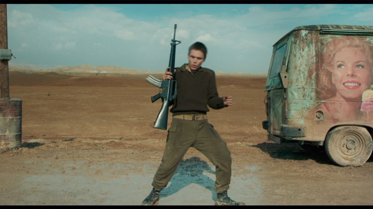 Check Out These Solo Dance Moves From "Foxtrot"