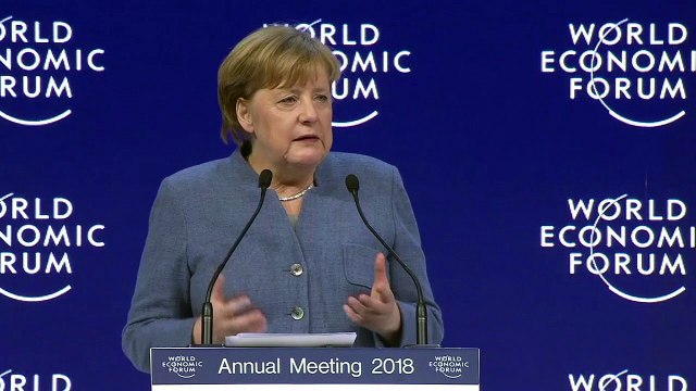 Merkel y Macron piden una globalización más justa en Davos