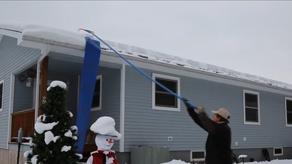 This Shovel Makes Snowy Roofs A Thing Of The Past