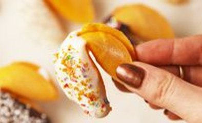 Ring In The New Year With Confetti Fortune Cookies!