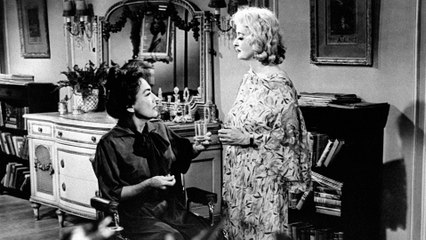 A Timeline of the Feud Between Bette Davis and Joan Crawford