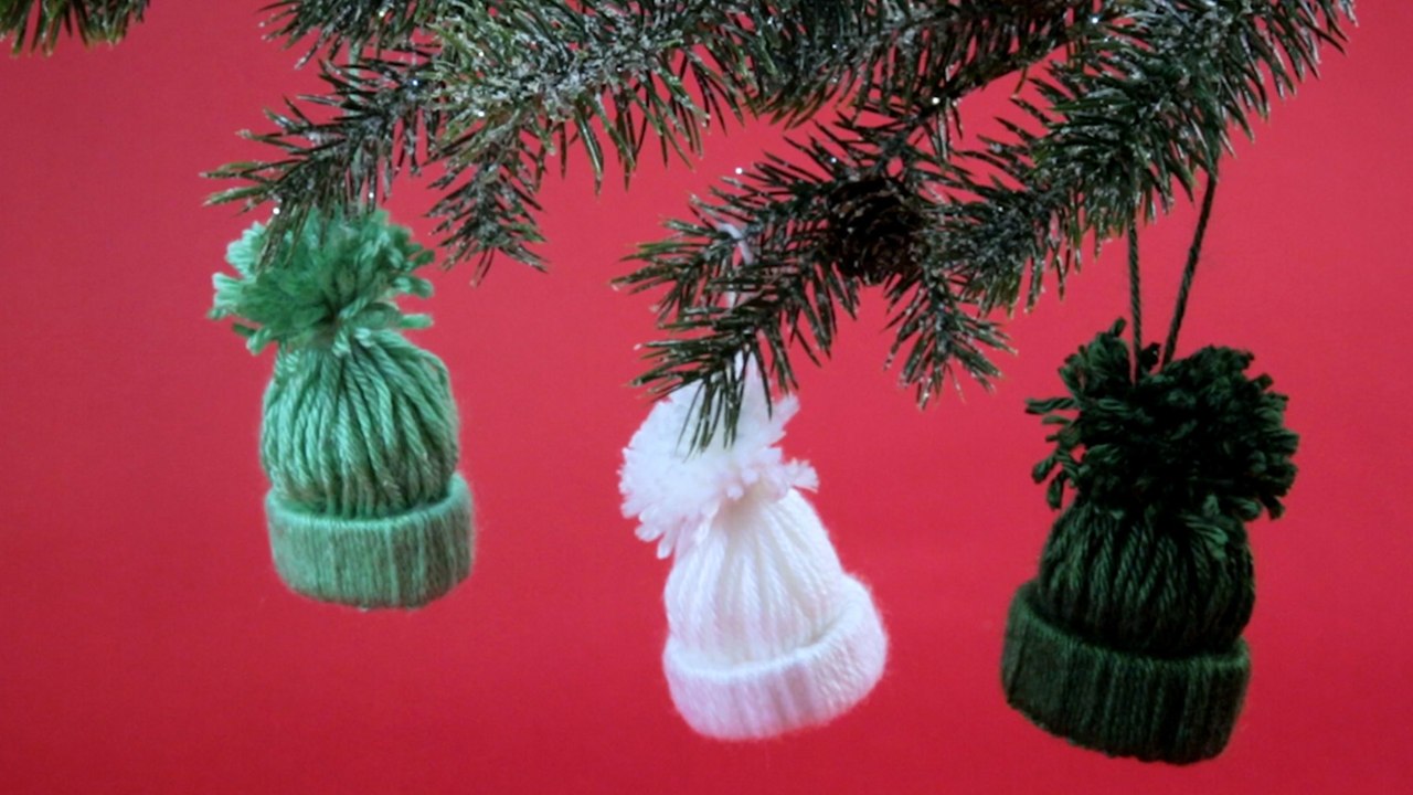 How to Make Knit Hat Ornaments