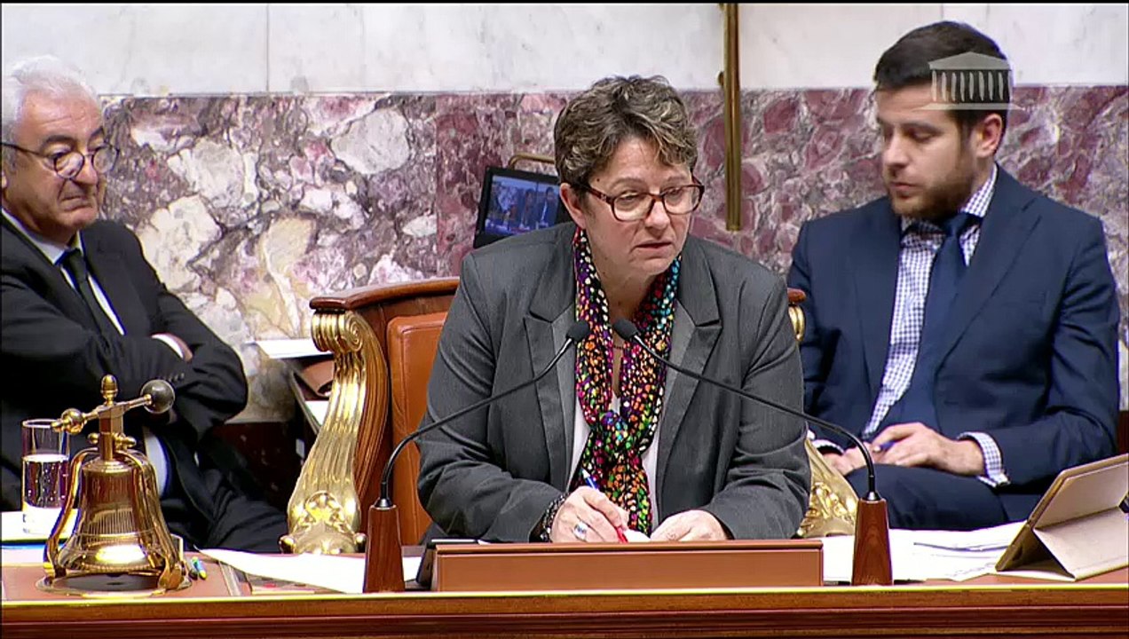 1ère séance : Questions au Gouvernement ; Pour un État au service d’une société de confiance (suite) (Article 3 adt 628 à article 9 adt 506 ) - Mercredi 24 janvier 2018