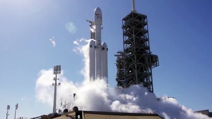 SpaceX'in yeni roketinin ateşleme testi yapıldı