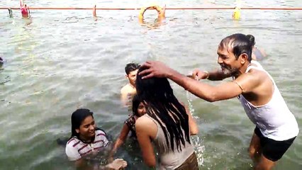 Moj masti maza aagya