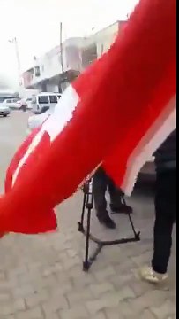 Kilis'te CNN Türk muhabiri ve kameramanına saldırı…