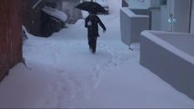 Yozgat'ta Yoğun Kar Yağışı Etkili Oldu... 100 Köy Yolu Ulaşıma Kapandı