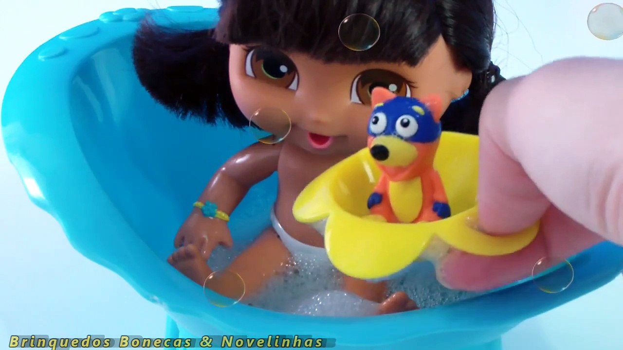 Baby Dora Aventureira Banho de Espuma e Troca de Fralda. Episódio Dora Aventureira em Português