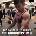 Tu serais pas un peu trop musclé pour ton age... Bodybuildeur de 15 ans