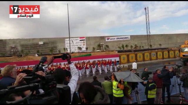 استعدادات نقل تمثال رمسيس الثانى إلى البهو العظيم بالمتحف الكبير