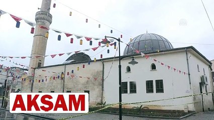 Afrin�den atılan roket sonucu zarar gören üç asırlık Çalık Camisi kullanılamaz hale geldi