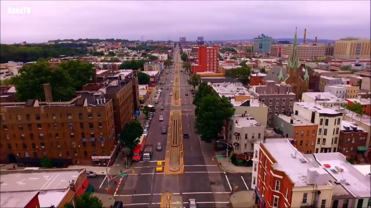 Mysterious GIANT Winged Creature Caught on Camera