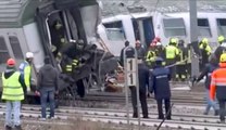 Milano - deraglia treno regionale con molti pendolari: 4 morti