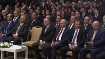 Başbakan Yıldırım: “Eğer yüreğiniz yetiyorsa Mehmetçik'in önüne çıkın' - ANKARA