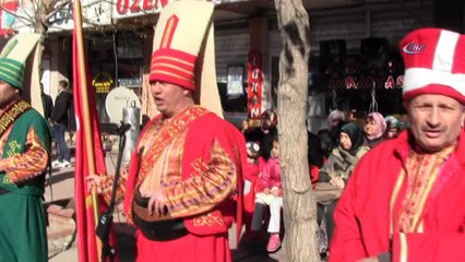 Hisarcık Mehter Takımı'ndan askerlere destek gösterisi