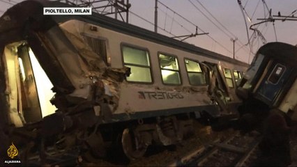 Italy train crash: Deaths in head-on collision