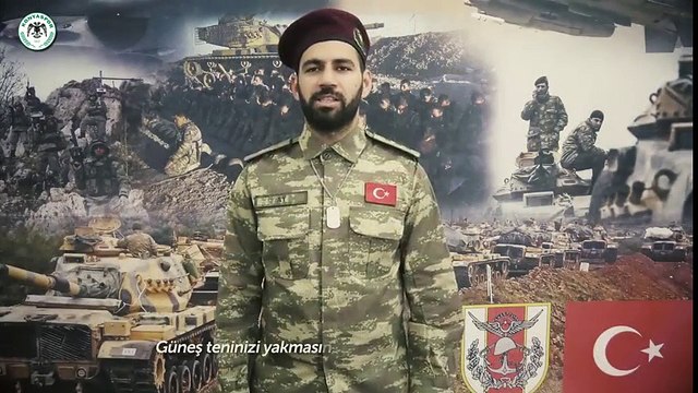 Afrin'deki Mehmetçik Için kamuflaj giyip dua eden Konyasporlu futbolcular