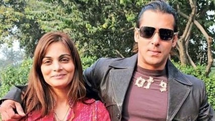 Salman Khan With Sisters