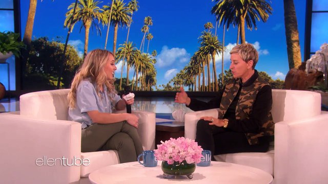 Ellen Reunites Superfan with Her Navy Boyfriend in the ellen show 25 Jan 2018