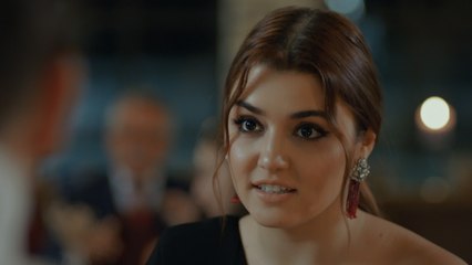 Siyah İnci 17. Bölüm Hazal'dan Sürpriz Hediye