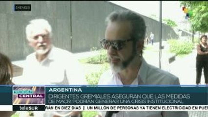 Argentina: Macri firma decreto que anula la discusión salarial docente
